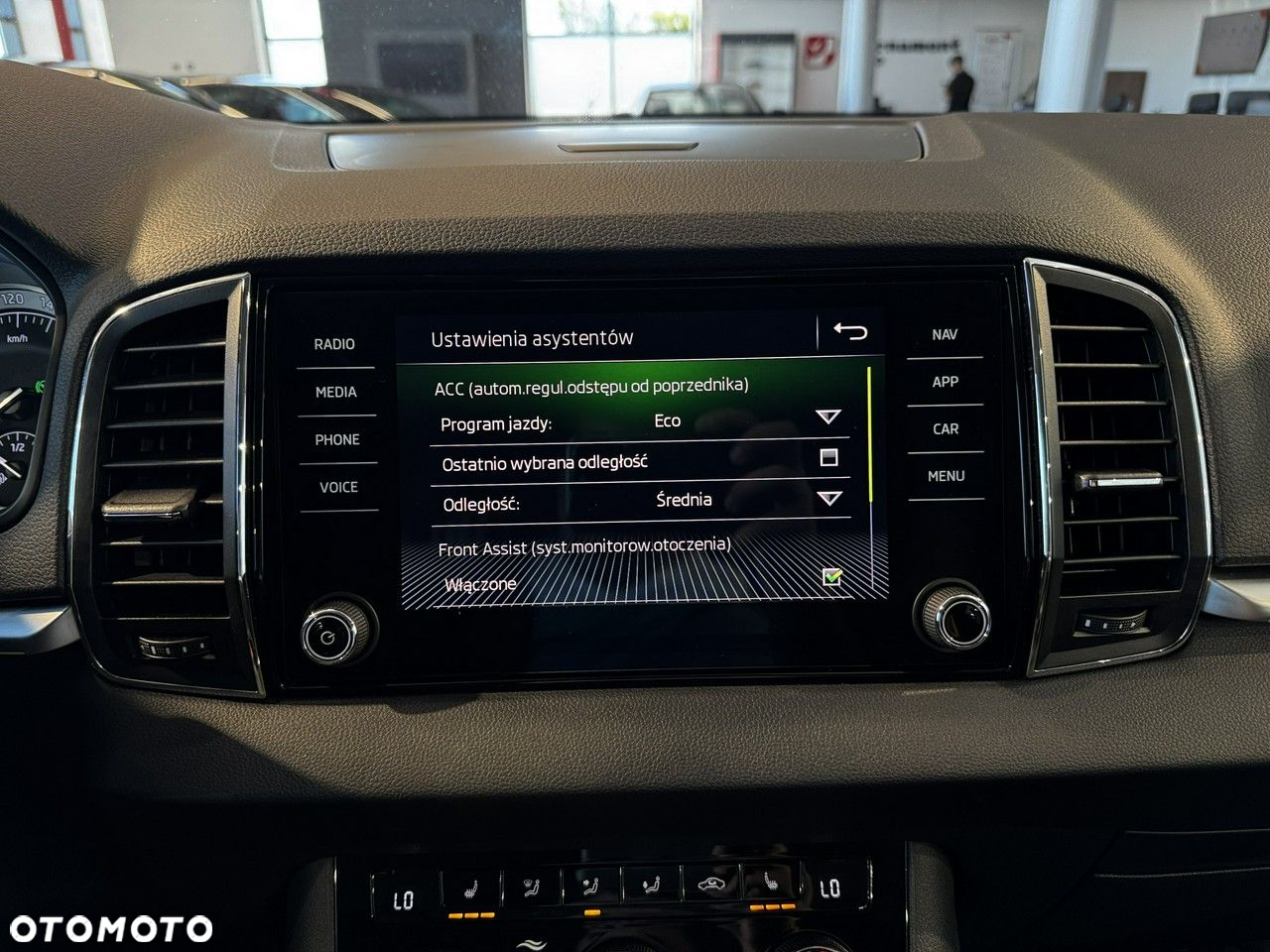 Skoda Karoq - 30