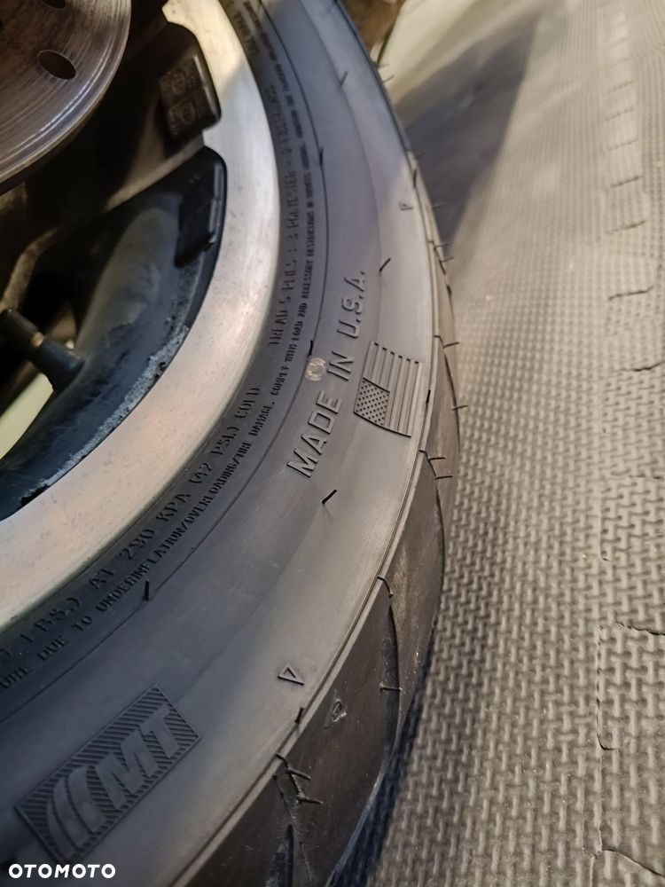 Harley-Davidson Touring Street Glide - 17