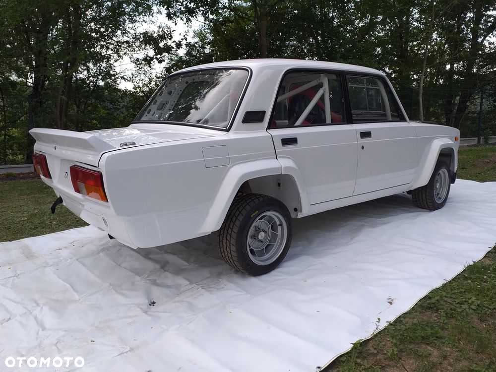 Lada Inny - 11