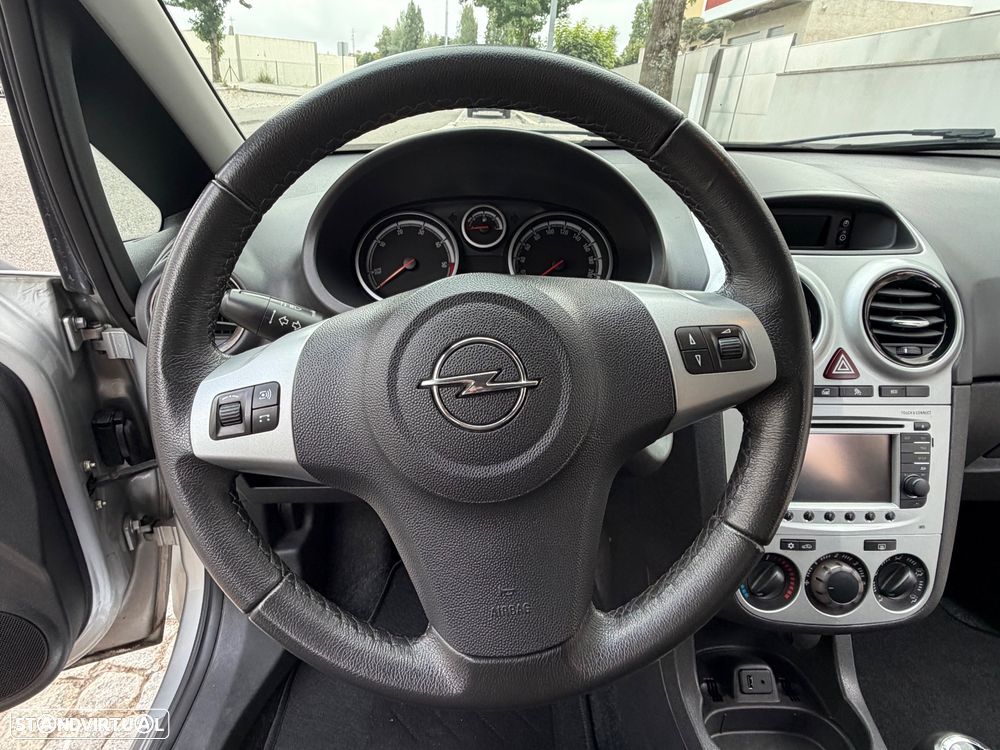 Opel Corsa 1.3 CDTi Cosmo - 11