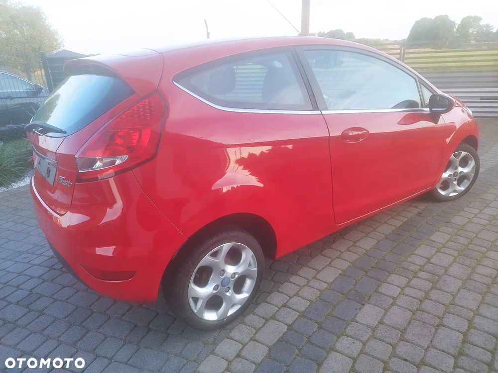Ford Fiesta 1.25 Titanium - 22