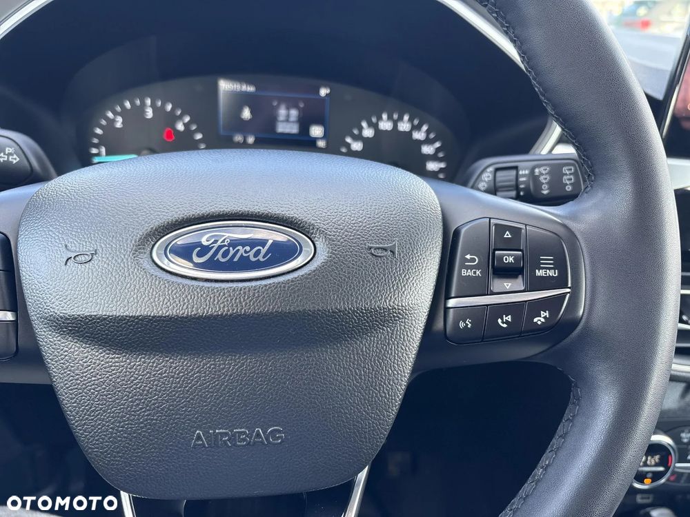 Ford Kuga - 16