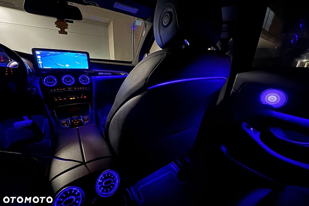 Mercedes-Benz GLC 300 4Matic 9G-TRONIC AMG Line - 8