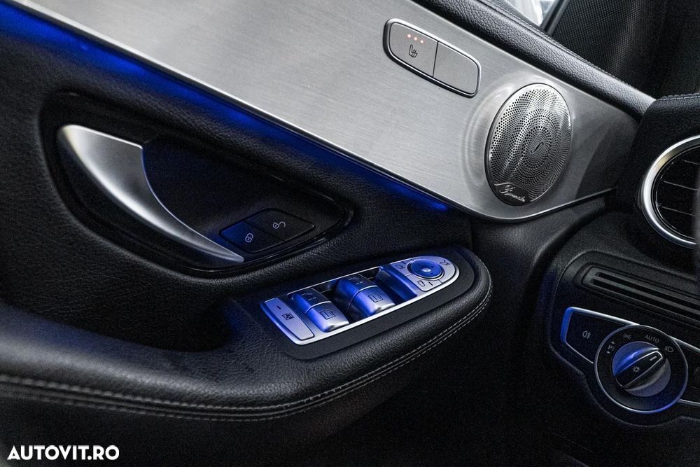 Mercedes-Benz GLC Coupe 300 de 4Matic 9G-TRONIC AMG Line Plus - 24