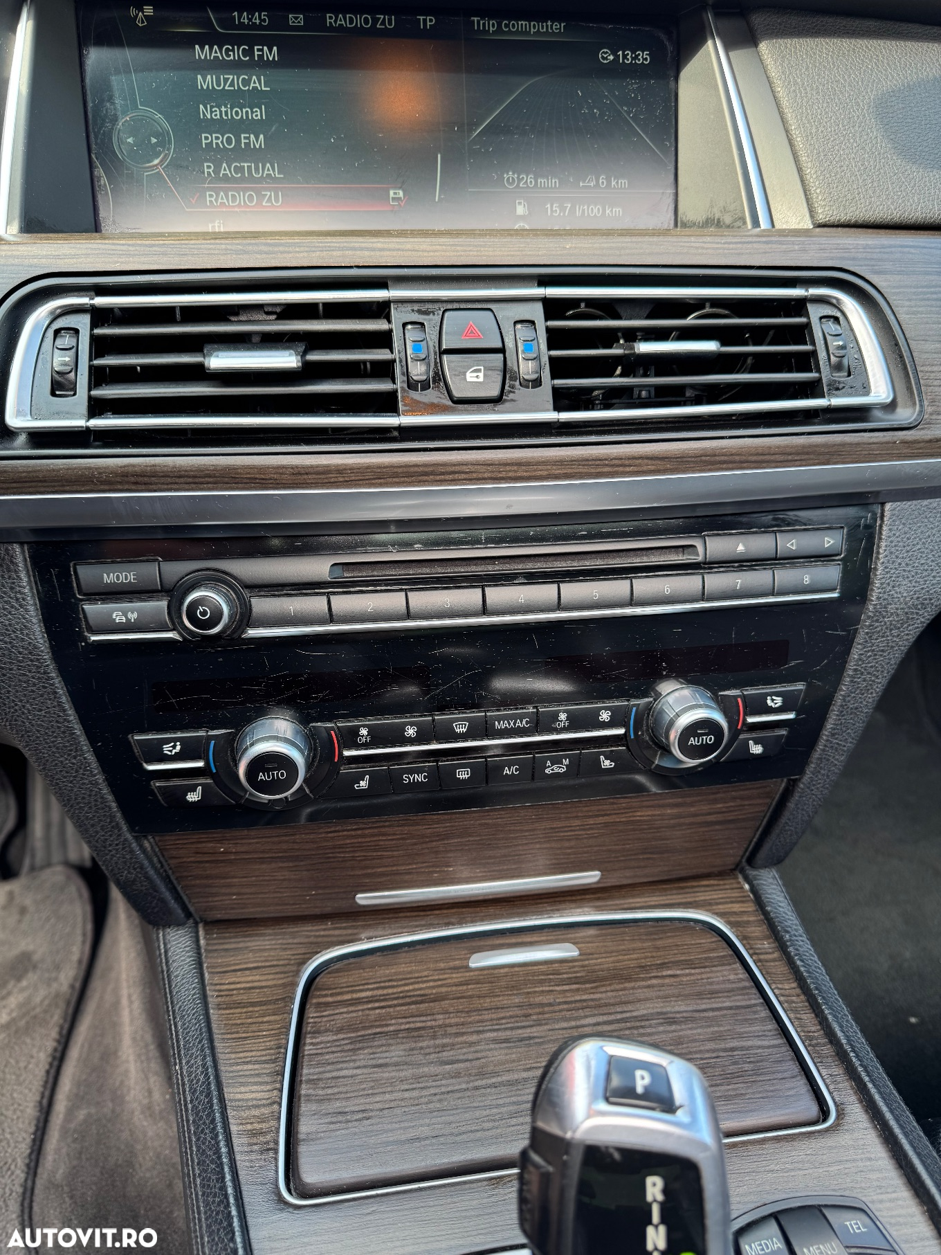 BMW Seria 7 740d xDrive - 9