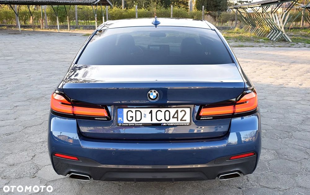 BMW Seria 5 520d MHEV - 6