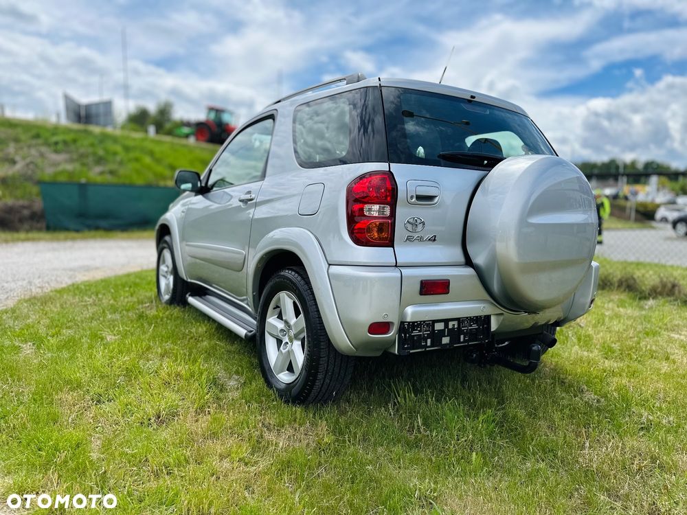 Toyota RAV4 - 17