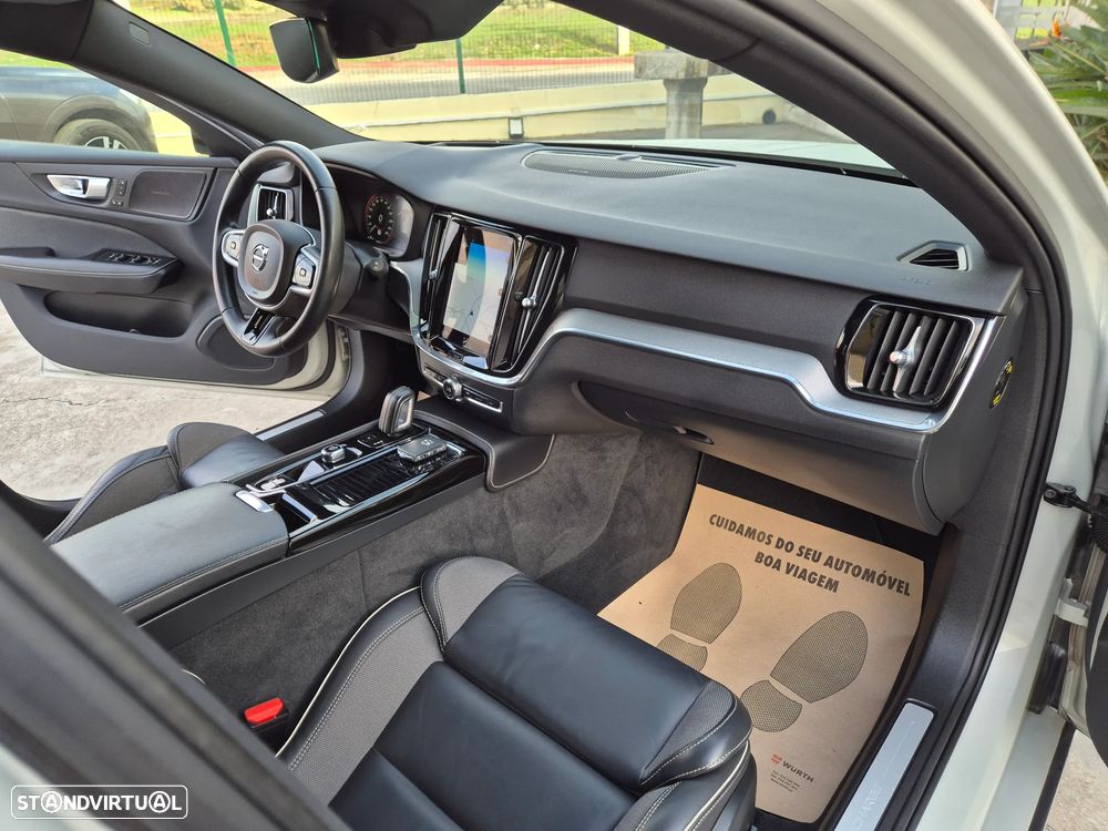 Volvo V60 2.0 T6 AWD TE R-Design - 6