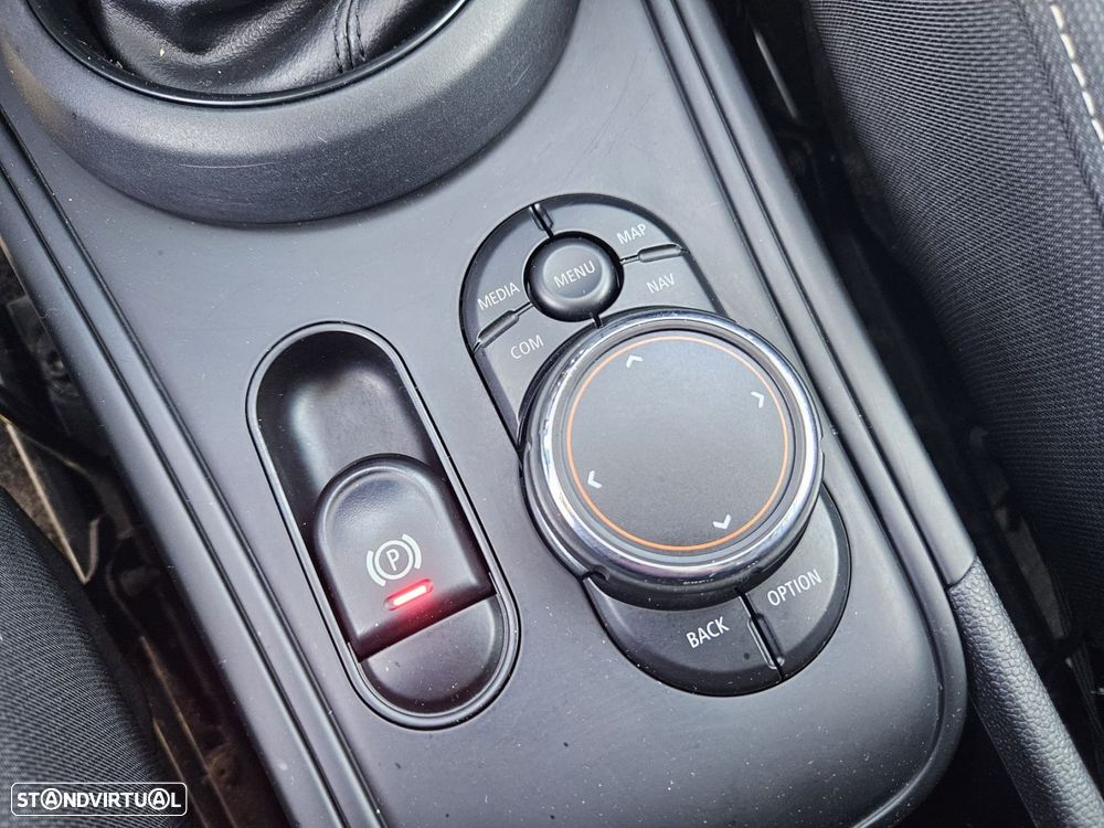 MINI Countryman Cooper Auto - 44