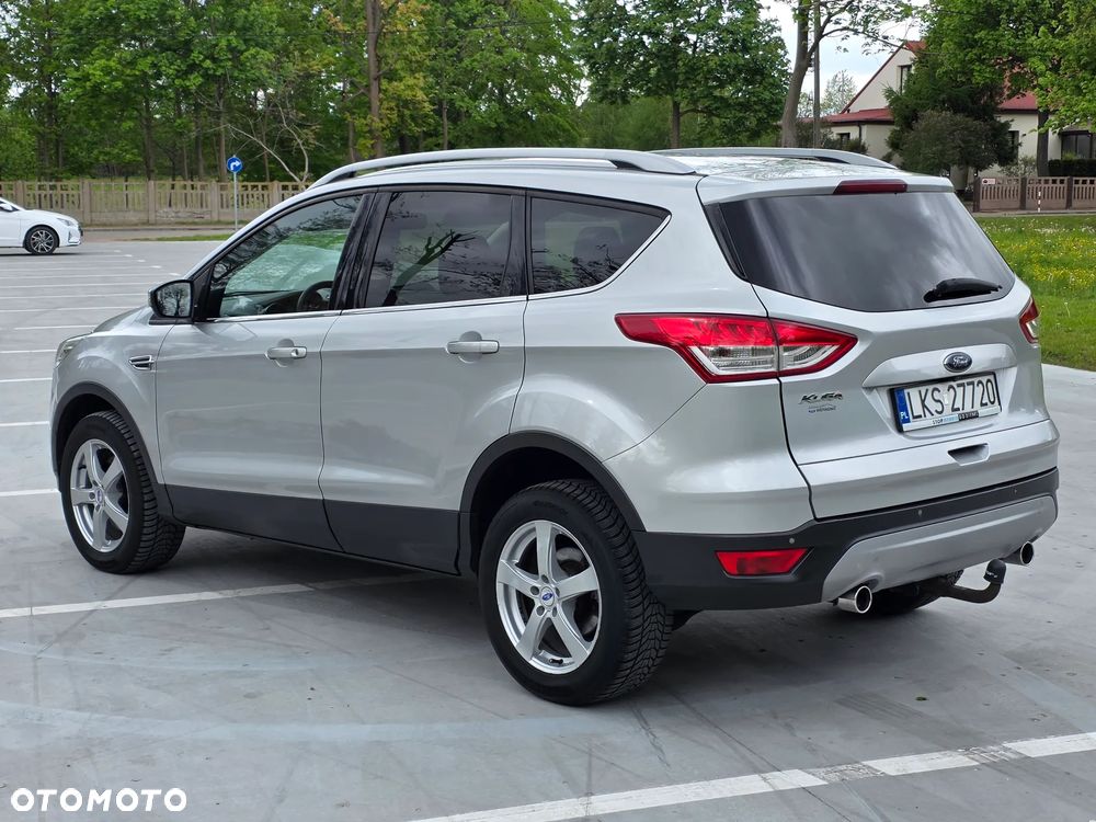 Ford Kuga - 2