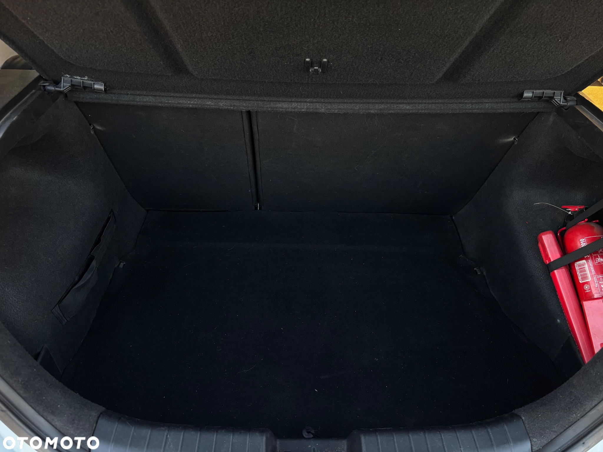 Kia Ceed - 14