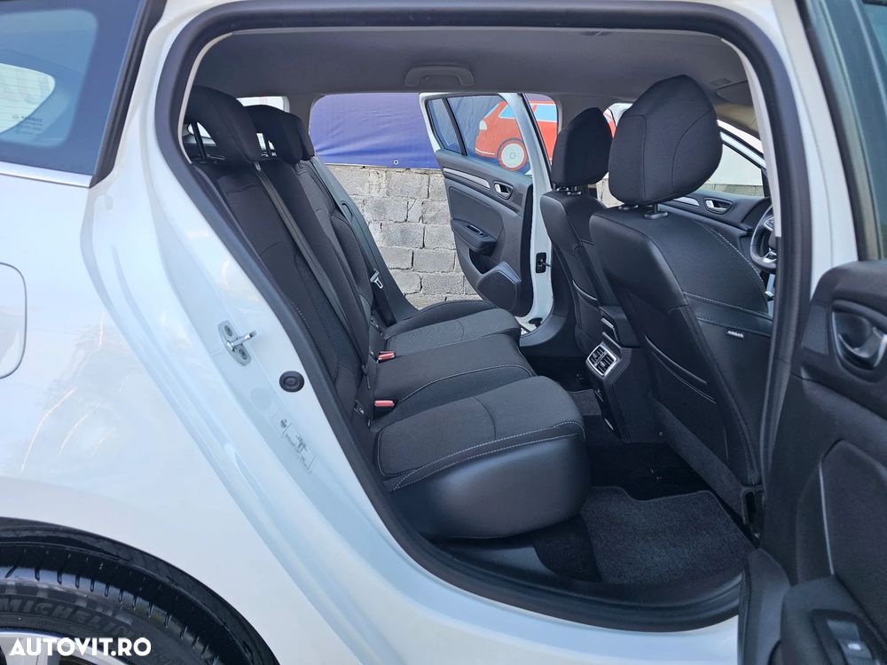 Renault Megane - 33