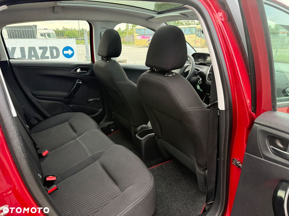 Peugeot 208 Blue-HDi 100 Stop&Start Style - 13