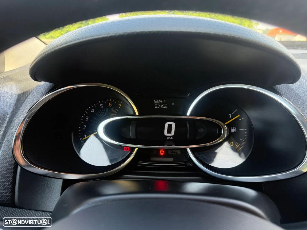 Renault Clio TCe 90 Luxe - 18