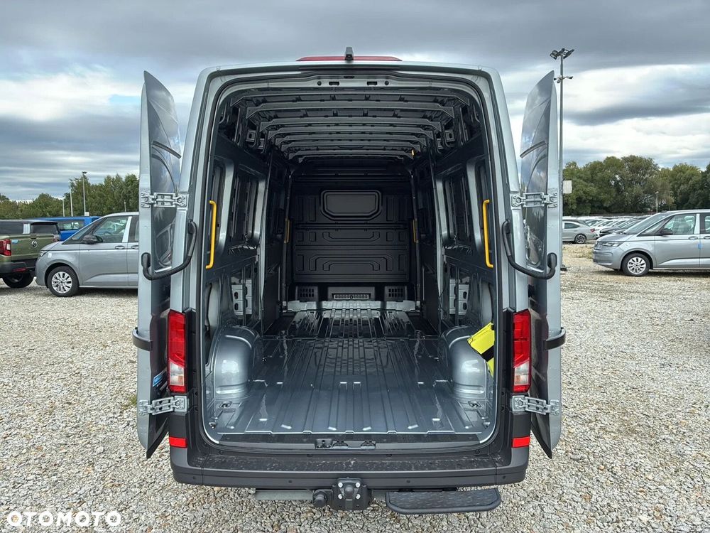 Volkswagen Crafter 35 Furgon AUTOMAT/L4H3, 2.0BiTDI 177KM, 4490mm, Wysoki dach, r.o. 4490 - 14