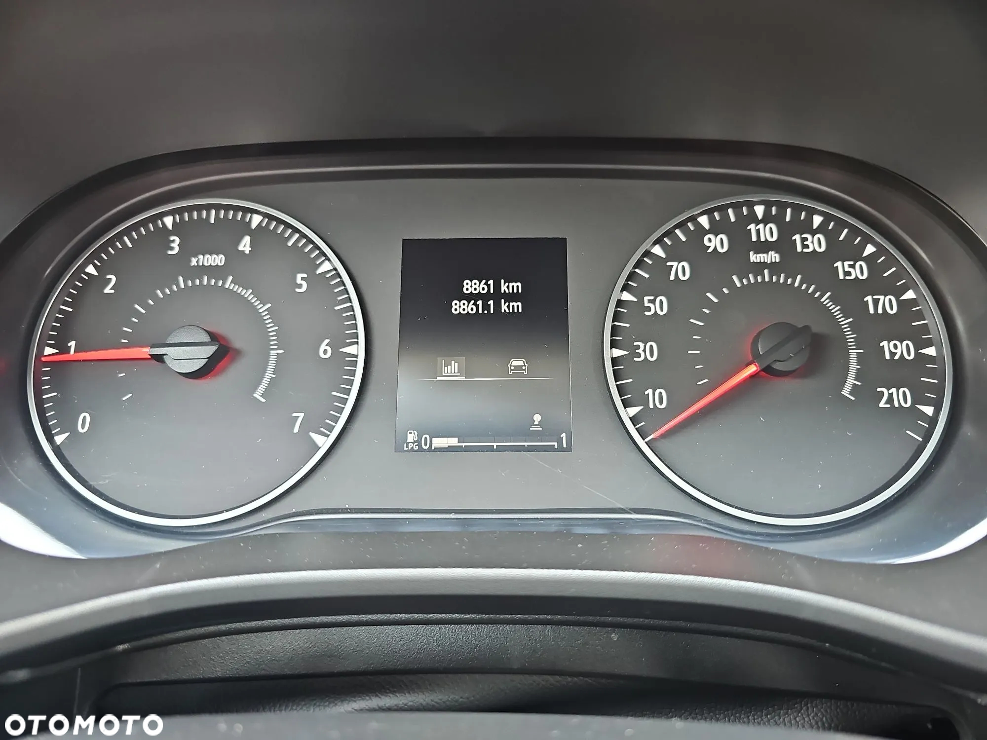 Dacia Sandero - 24