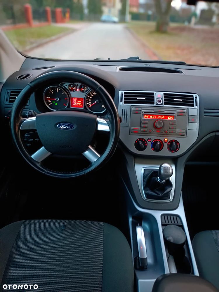 Ford Kuga 2.0 TDCi 4x4 Trend - 11