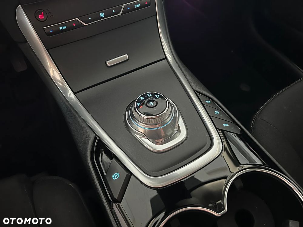 Ford S-Max 2.0 EcoBlue Titanium - 35