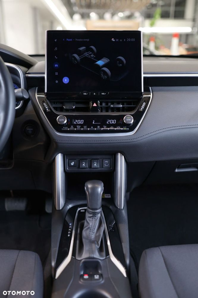 Toyota Corolla Cross - 21