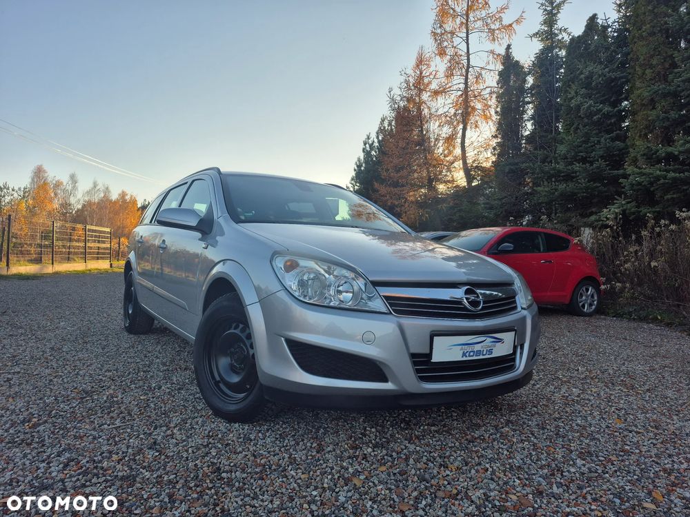 Opel Astra 1.4 Enjoy - 30