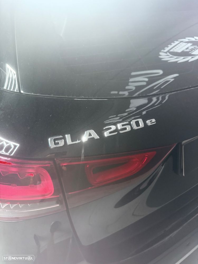 Mercedes-Benz GLA 250 e 8G-DCT AMG Line Advanced Plus - 22