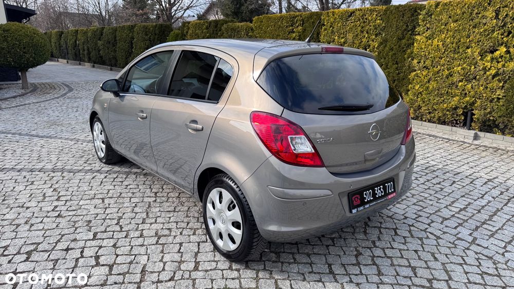 Opel Corsa - 17