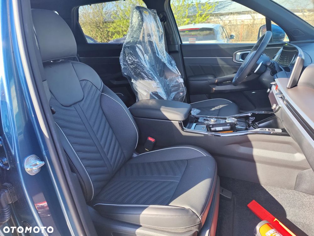 Kia Sorento - 10