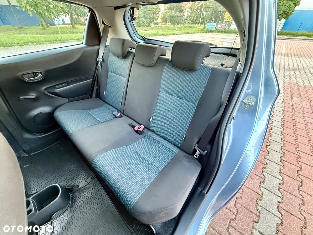 Toyota Yaris 1.33 VVT-i Multidrive S Life - 19