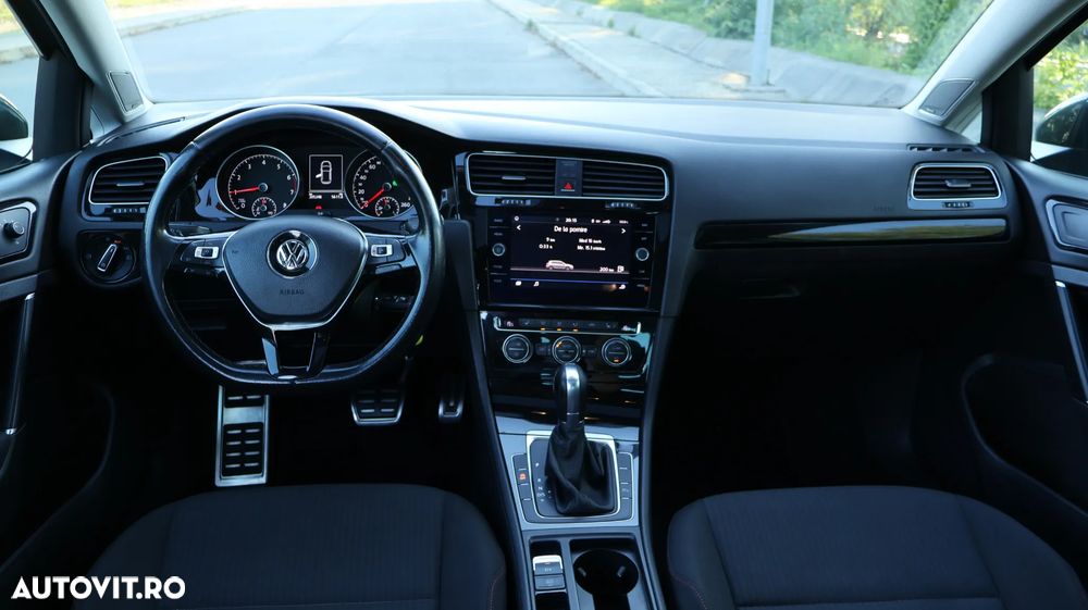 Volkswagen Golf 1.5 TSI ACT DSG Sound - 7