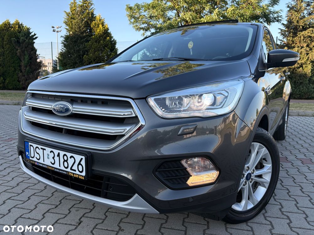 Ford Kuga 2.0 TDCi 4x2 Titanium - 12