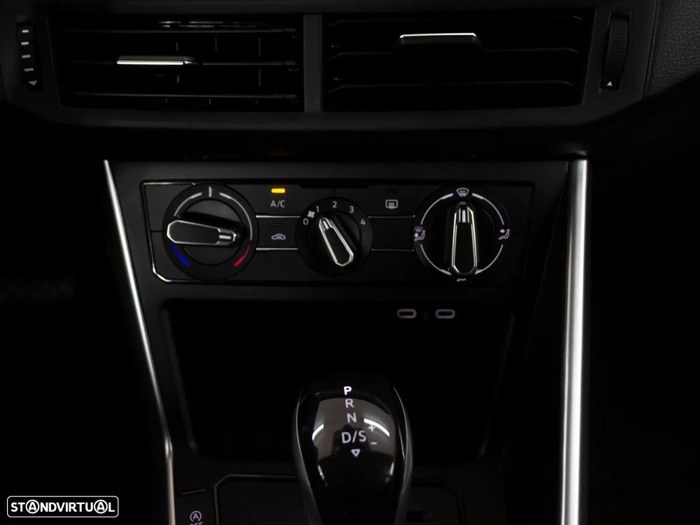 VW Taigo 1.0 TSI Life DSG - 32