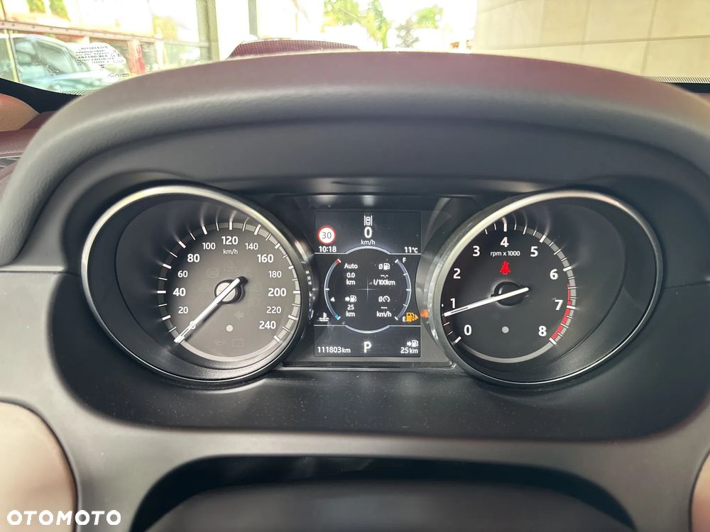 Land Rover Discovery Sport 2.0 Si4 HSE - 16