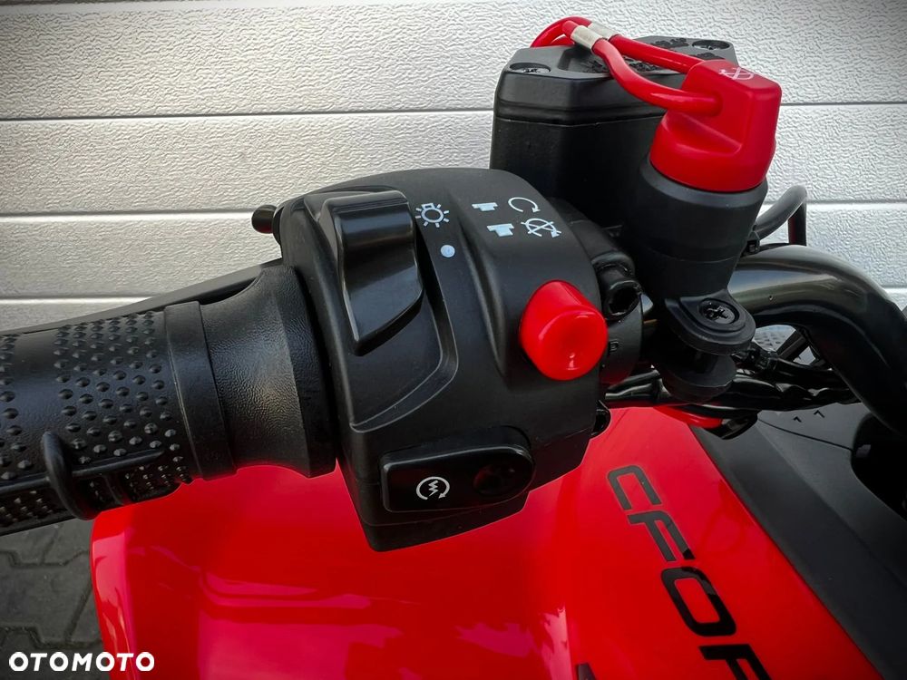 CFMoto CForce - 4