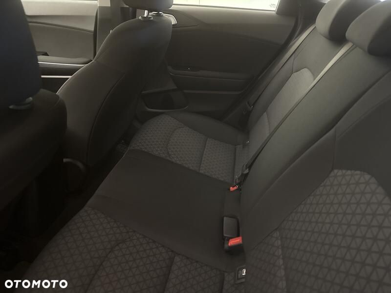 Kia Ceed - 19
