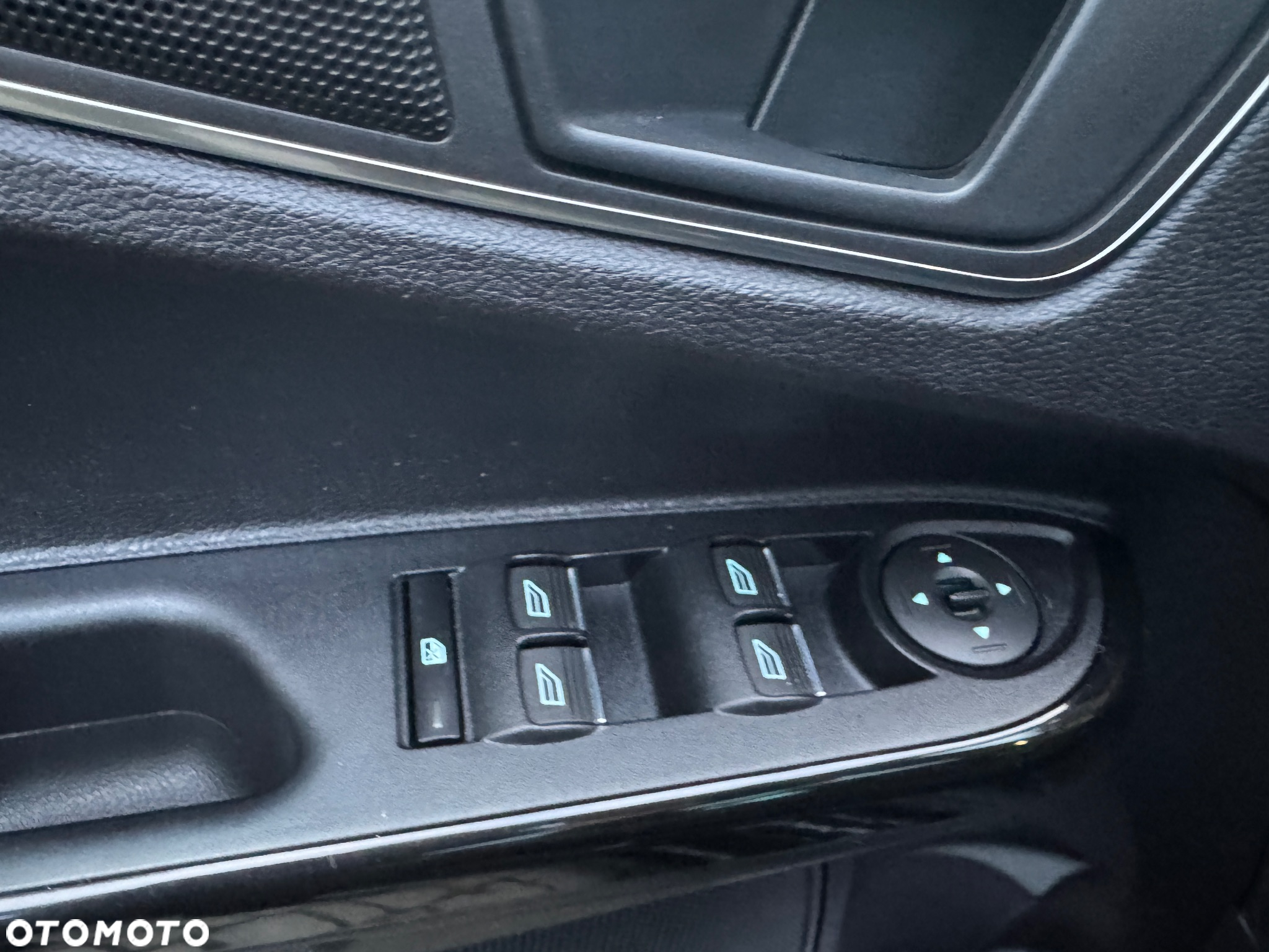Ford B-MAX 1.0 EcoBoost Titanium - 15