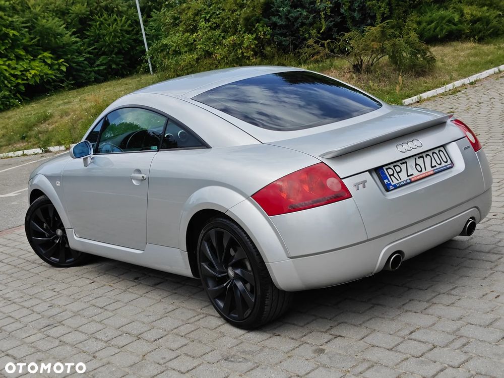 Audi TT Coupé 1.8 T quattro - 2