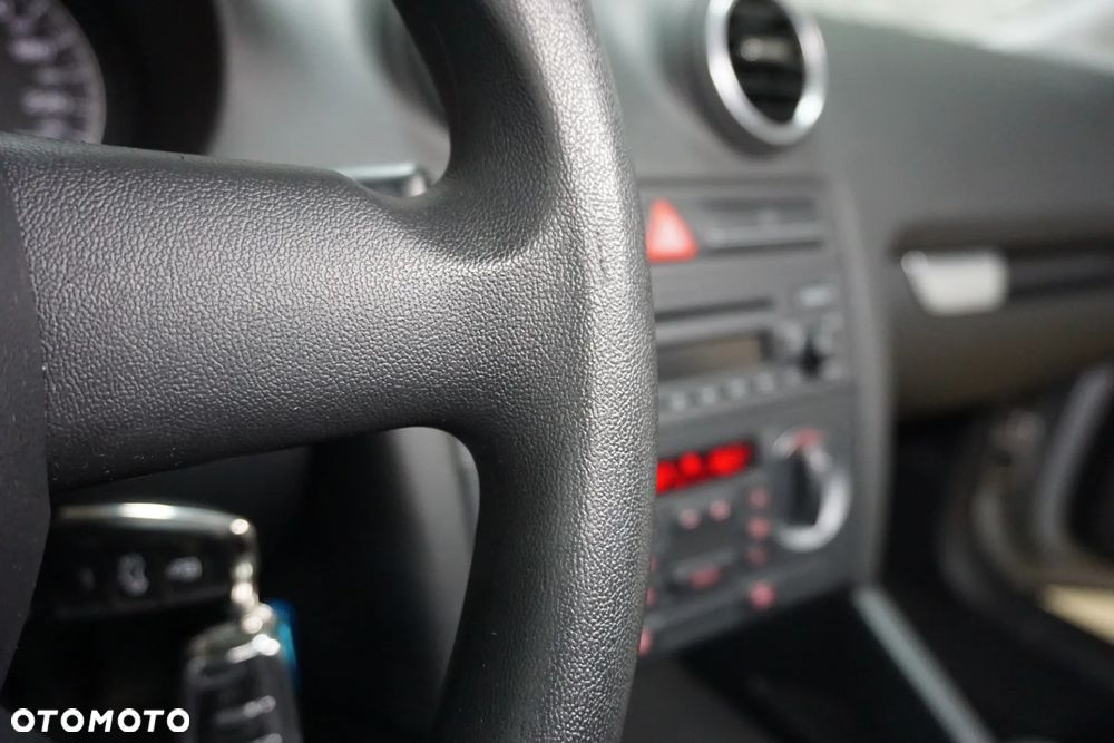 Audi A3 Sportback 1.9 TDI Ambition - 33