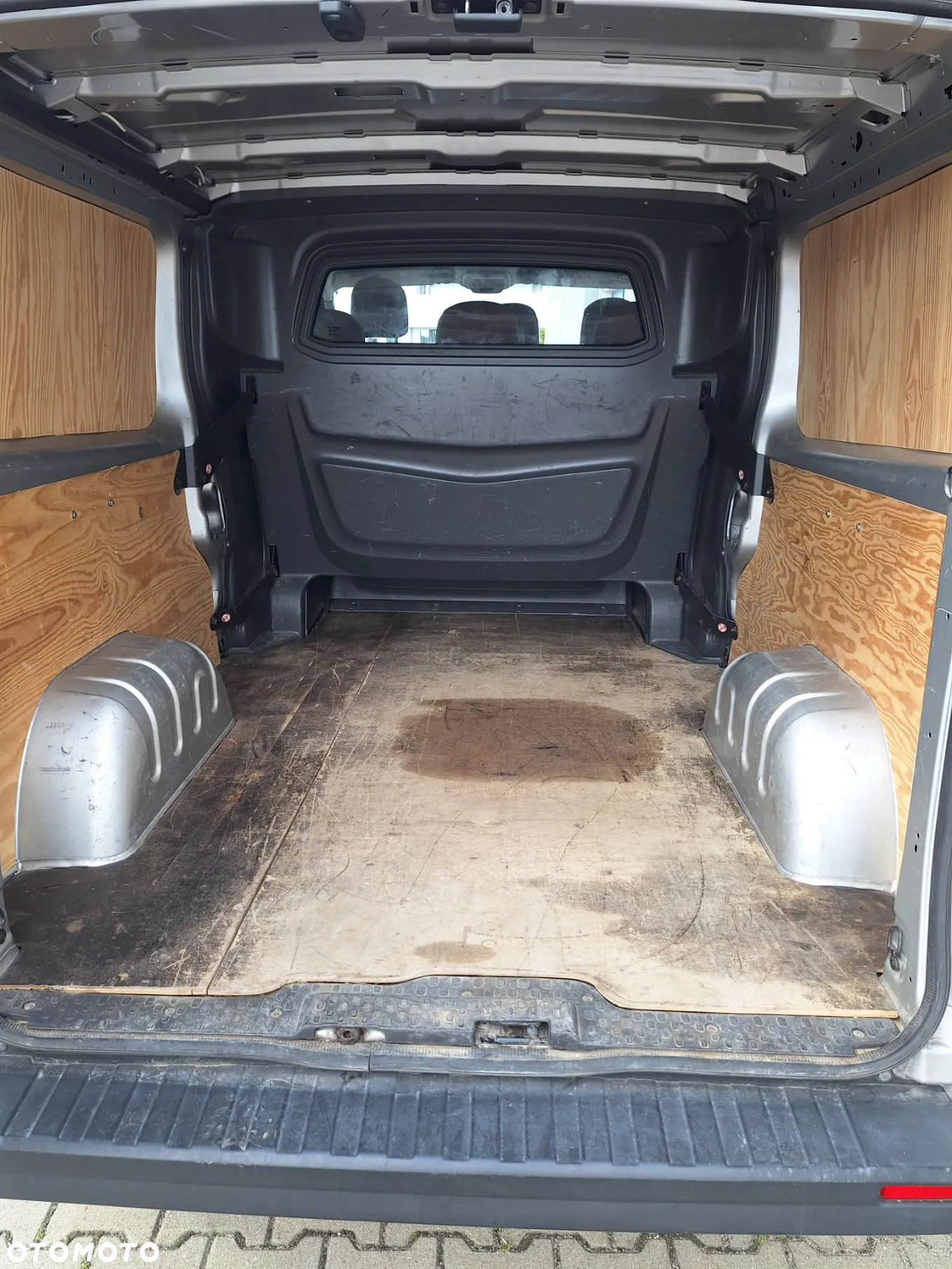 Opel Vivaro L2H1 2,9t Edition - 9