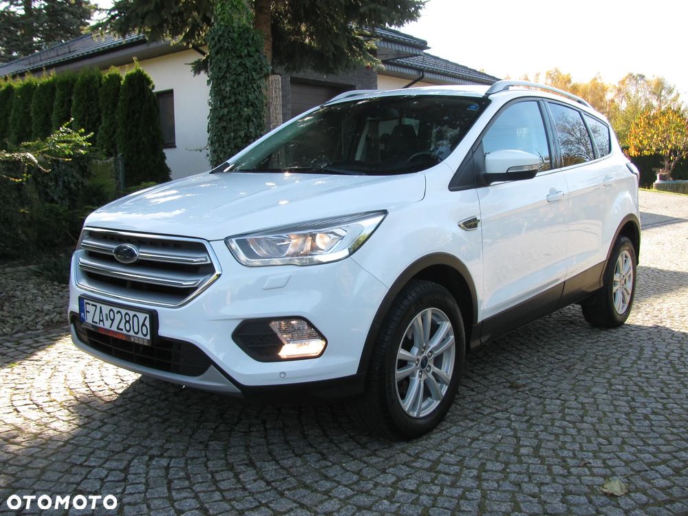 Ford Kuga 1.5 EcoBoost 2x4 Trend - 31