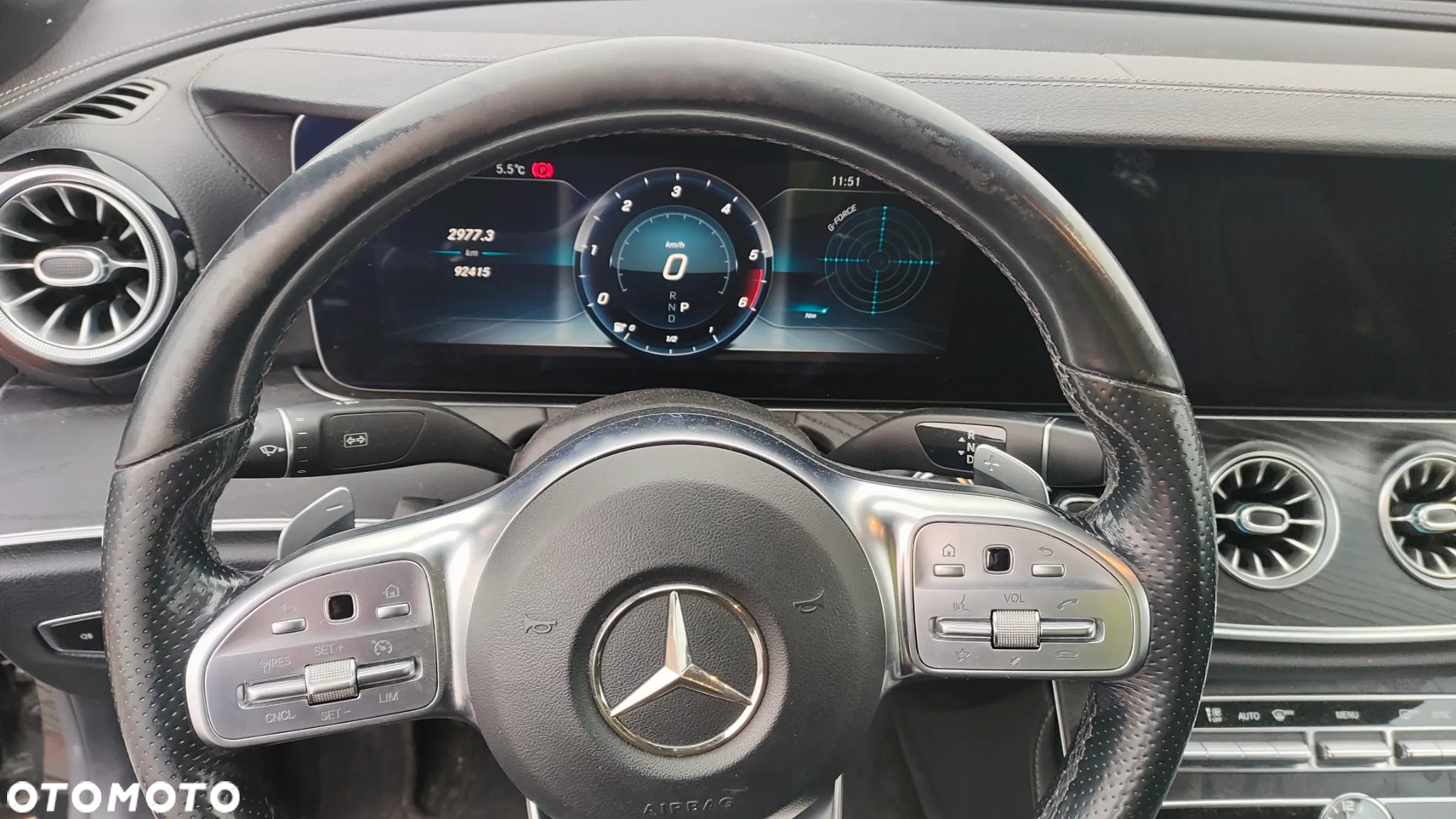 Mercedes-Benz Klasa E 220 d 4Matic Coupe 9G-TRONIC AMG Line - 15