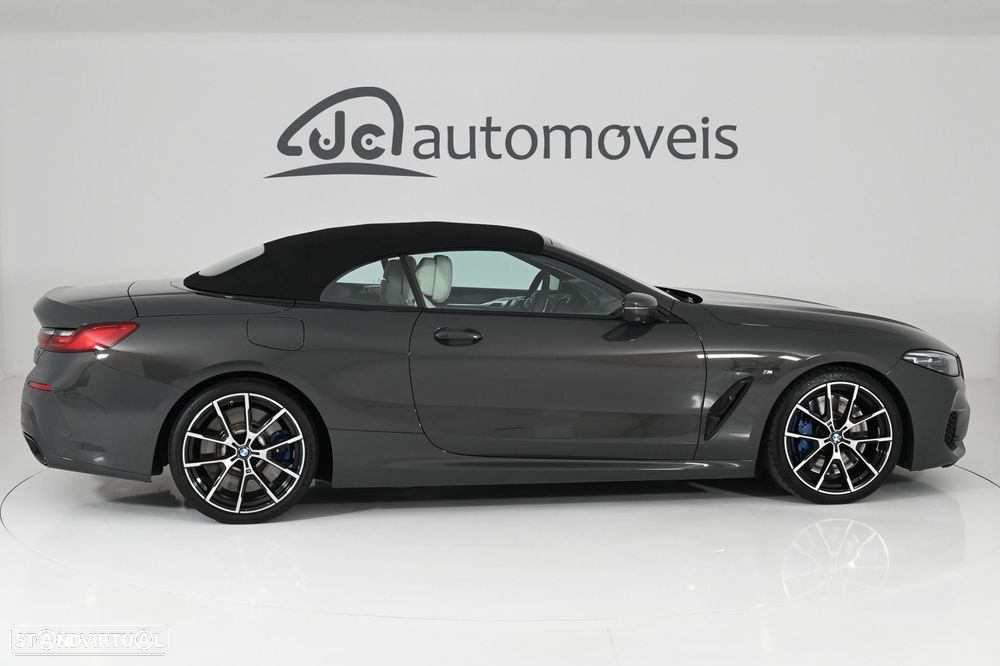BMW M850i xDrive - 16