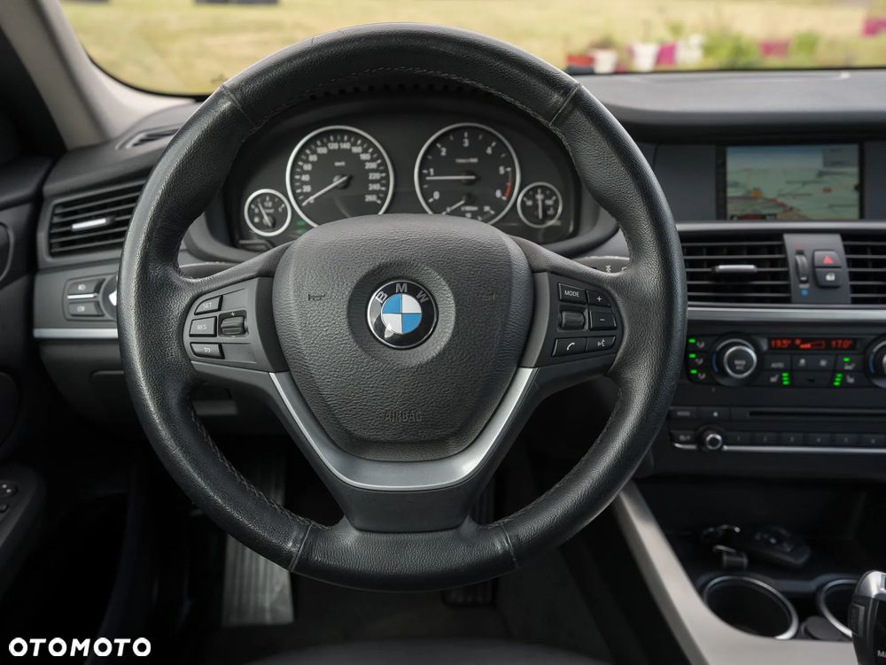 BMW X3 xDrive20d - 23