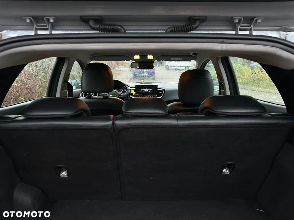 Kia XCeed 1.6 GDI PHEV L Business Line DCT - 16