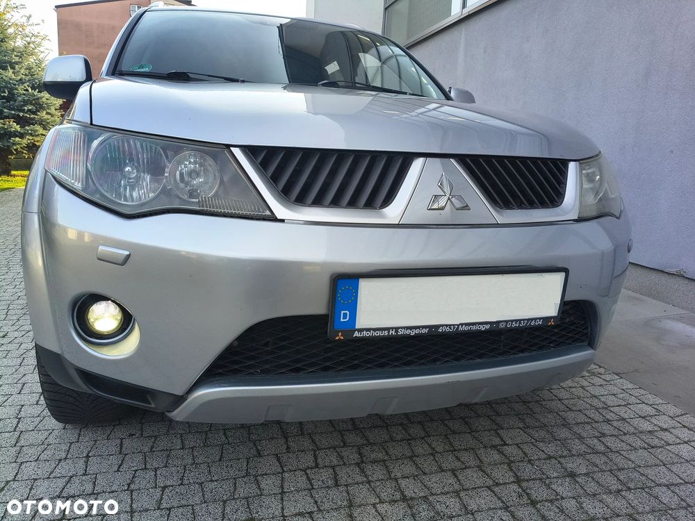 Mitsubishi Outlander 2.2 DI-D 4WD Instyle - 31