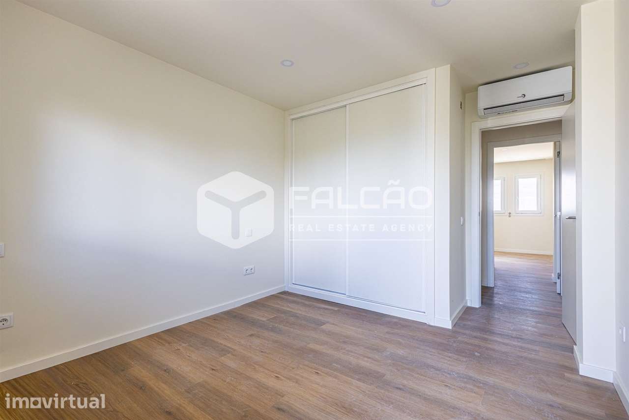 Apartamento T3 Venda em Santarém (Marvila), Santa Iria da Ribeira de S - Grande imagem: 3/50