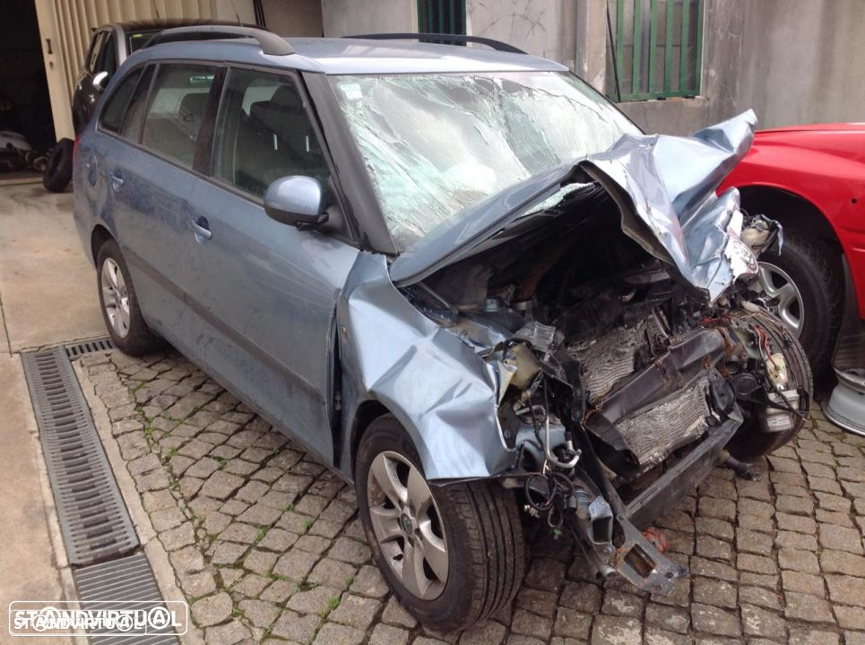 Skoda Fabia Break 2009 para peças - 2
