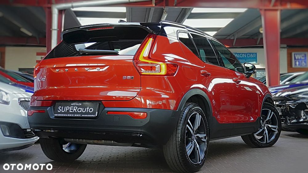 Volvo XC 40 T5 AWD R-Design - 11