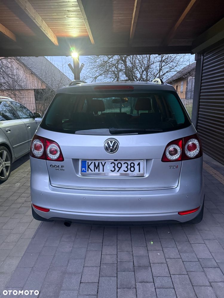 Volkswagen Golf Plus 1.6 TDI Comfortline - 12