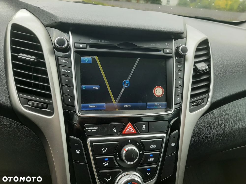 Hyundai i30 - 16