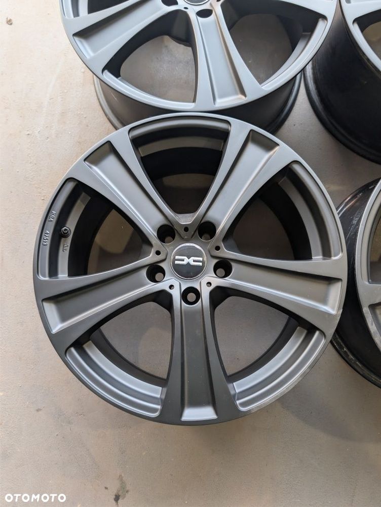 FELGI ALUMINIOWE Dacia 8" x 18" x 5x114,3 x 66,1 x ET40 - 5